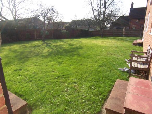 COMMUNAL GARDENS