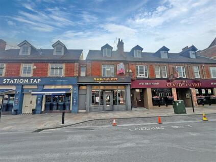 High Street, CAMBERLEY