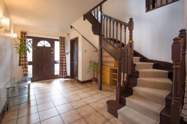 Entrance hall ...