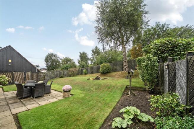 4 bed Detached for sale Image 4