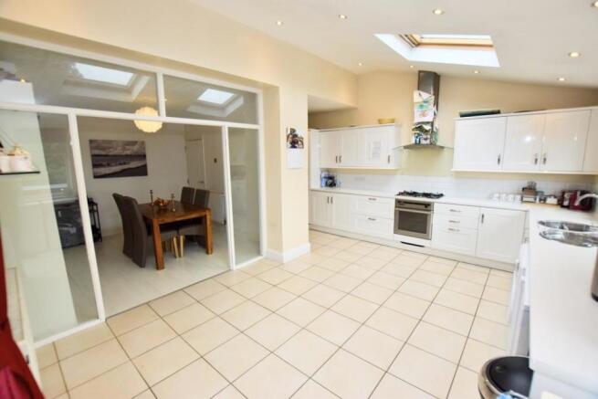 Kitchen / Diner