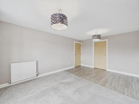 2 bed Apartment for sale Image 7