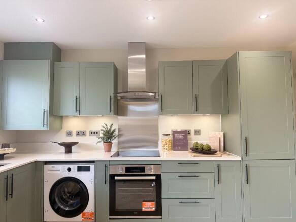3 bed Semi-Detached for sale Image 8