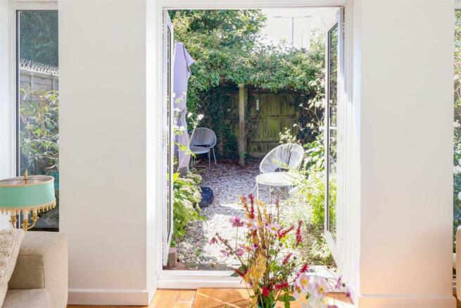 Garden 1.1.jpg