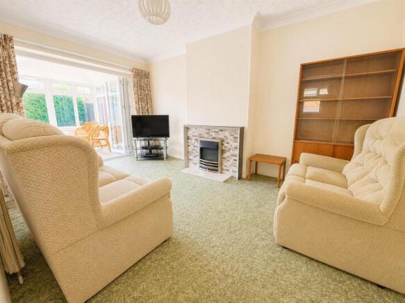 Bramwoods Road, Chelmsford photo 4