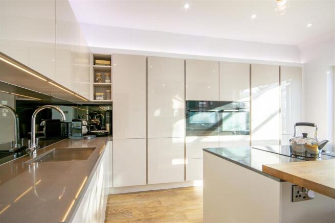 Dining/Living Kitchen