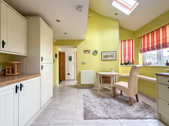 Kitchen/Breakfast