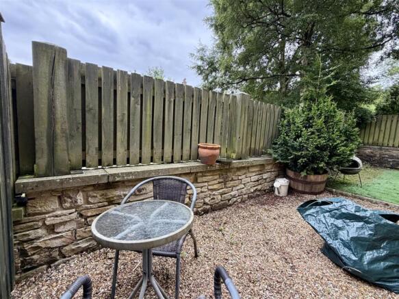 2 bed Apartment for sale Image 10