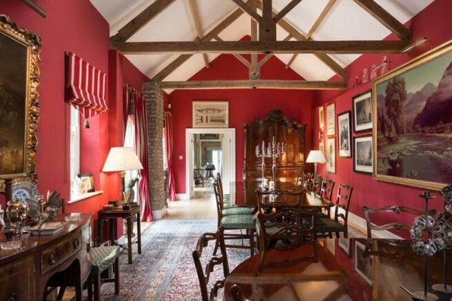 5 bed Barn Conversion for sale Image 11