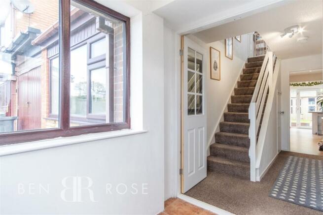 Porch/Entrance Hall