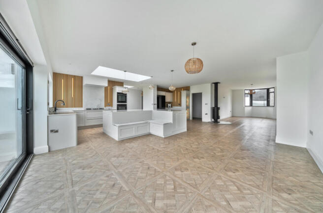 1435202-20-69ceb3...