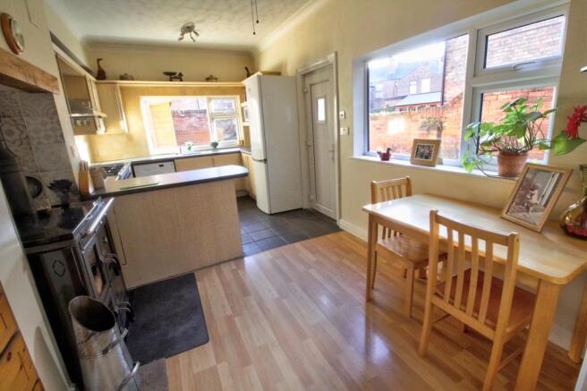 Kitchen 1