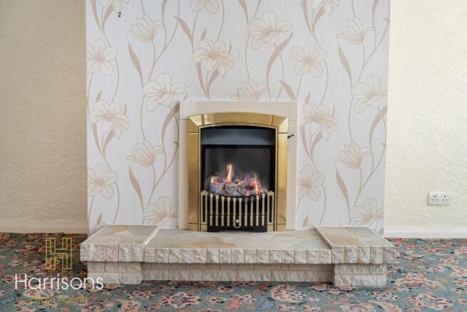 Colchester Drive, Farnworth, Bolton, Lancashire, BL4 photo 4