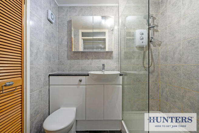 2 bed Flat for sale Image 12