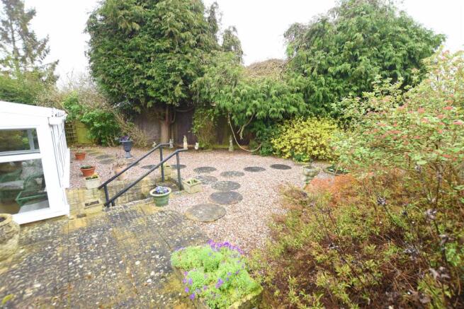 garden 1.JPG
