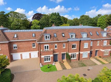 Bury Road, Newmarket, CB8