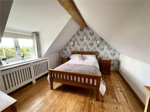 3 bed Detached for sale Image 11