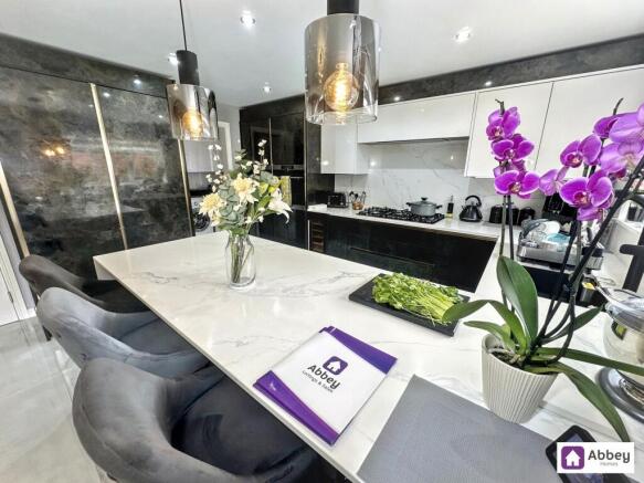 Kitchen/Family Room