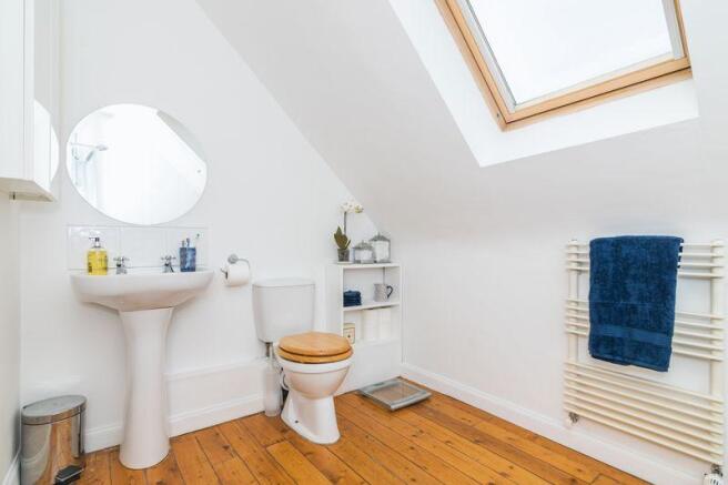 Family Bathroom A