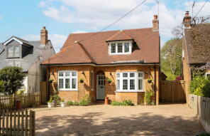 September Cottage, Deadmans Ash Lane, Rickmansworth WD3 6AL