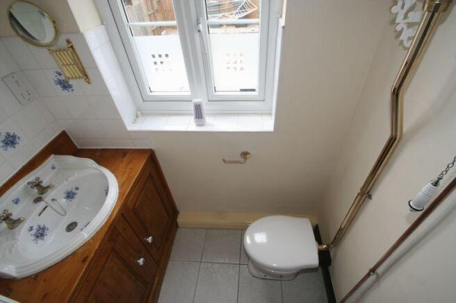 Shower Room ot...