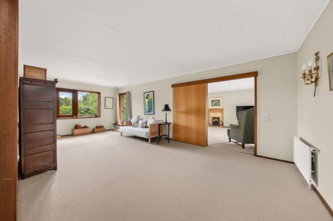 SECOND SITTING ROOM / DINING ROOM