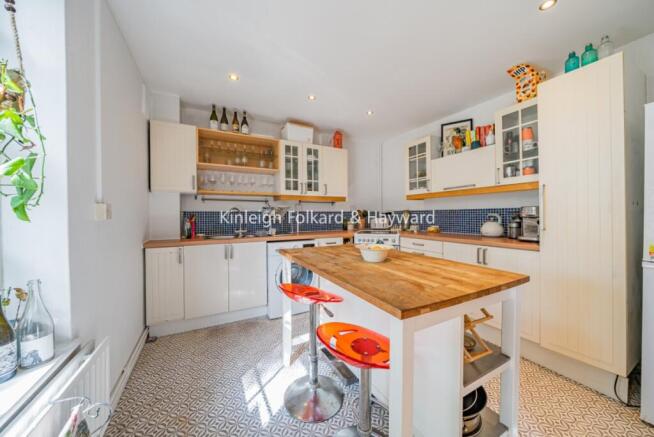 54d679c6-9d17-469d-b