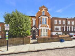 Flat 1, 30, Montague Road, Richmond TW10 6QJ