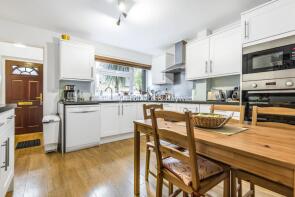 24, Fulwood Walk, London SW19 6RB
