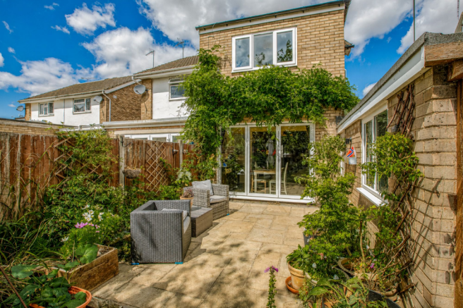 Coltbeck Avenue, Narborough, LE19 photo 4