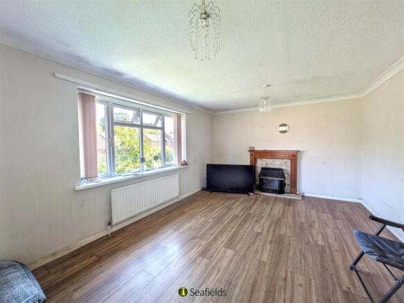 Sitting/Dining Room