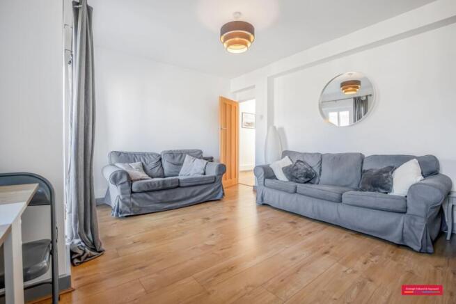 KFH-15_Hovenden_Hous