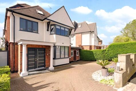 Cranbourne Gardens, Temple Fortune, NW11