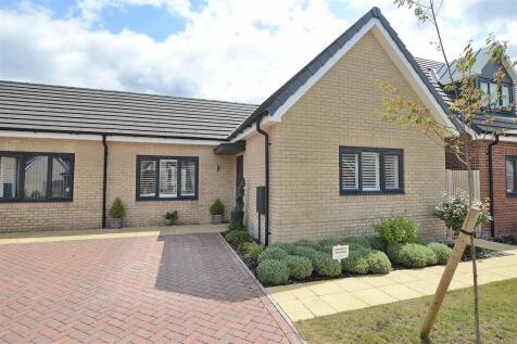 8 Hotchkin Gardens, Woodhall Spa