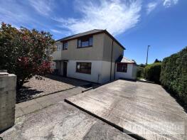 2, Martin Crescent, Porth CF39 8NT
