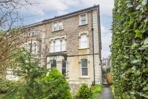 Second Floor Flat, 39, St Johns Road, Clifton, Bristol BS8 2HD