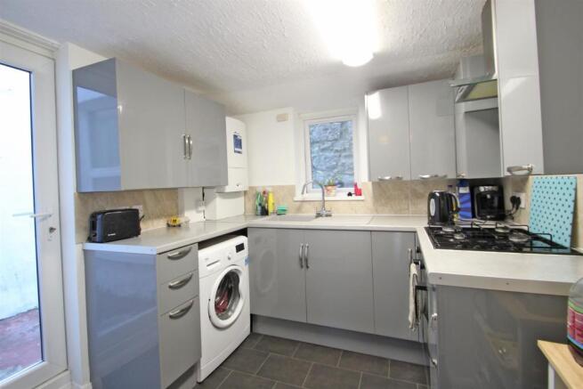 Kitchen.jpg