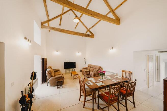 Cattybrook Farm, Almondsbury Dining Living.jpg