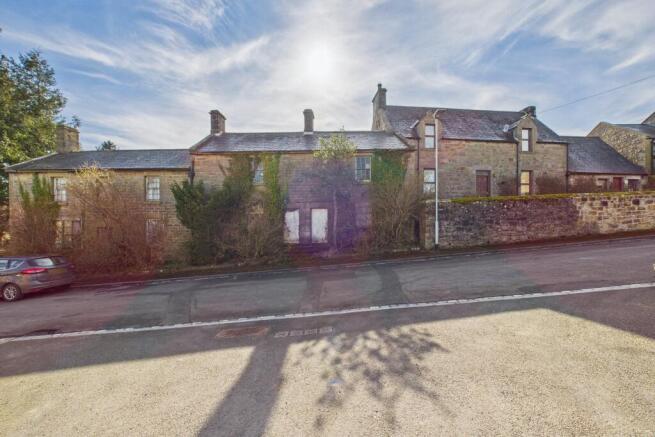 CAM04201G0-PR0062-STILL025