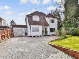 Bucklands, Chapmans Hill, Meopham, Gravesend DA13 0QP
