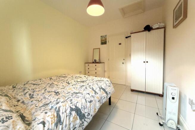 1 bed Cottage for sale Image 9