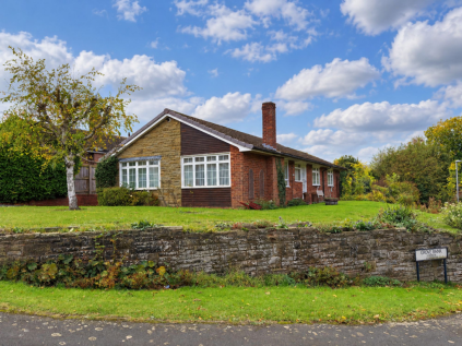 Grove Bank, Kirklevington, TS15