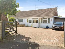 6, Brinns Lane, Blackwater, Camberley GU17 0BT