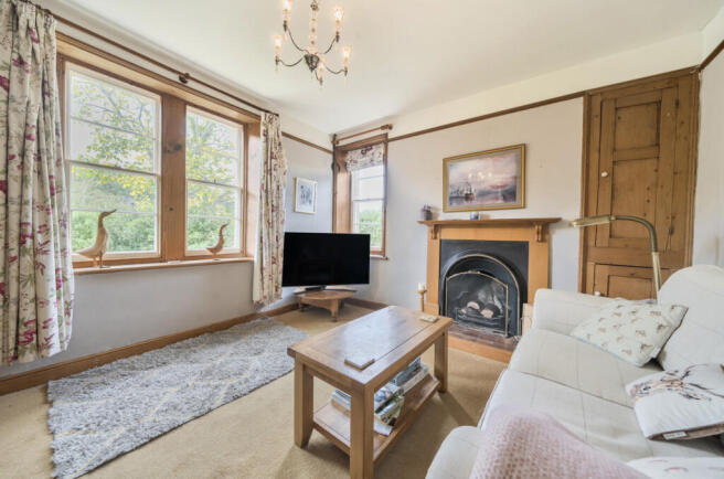 1361446-7-68dd671...