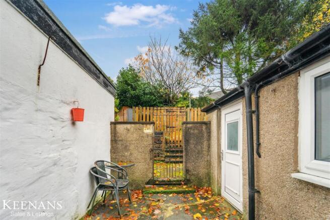 2 bed Terraced for sale Image 7
