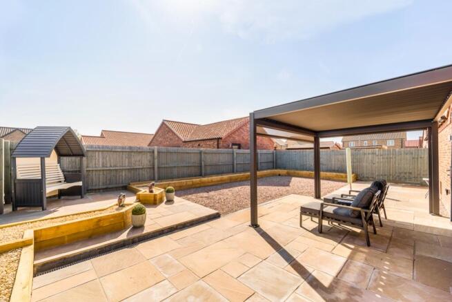 6 Spinney Close (Holbeach)-8