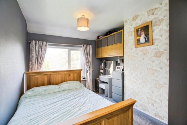 3 bed Semi-Detached for sale Image 10