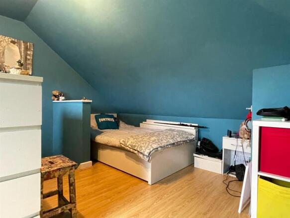 Loft Room.jpg