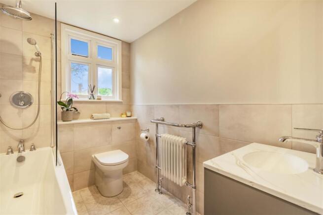 8502472-interior27.jpg