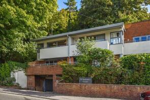 2, St Swithuns Court, Magdalen Hill, Winchester SO23 0AD